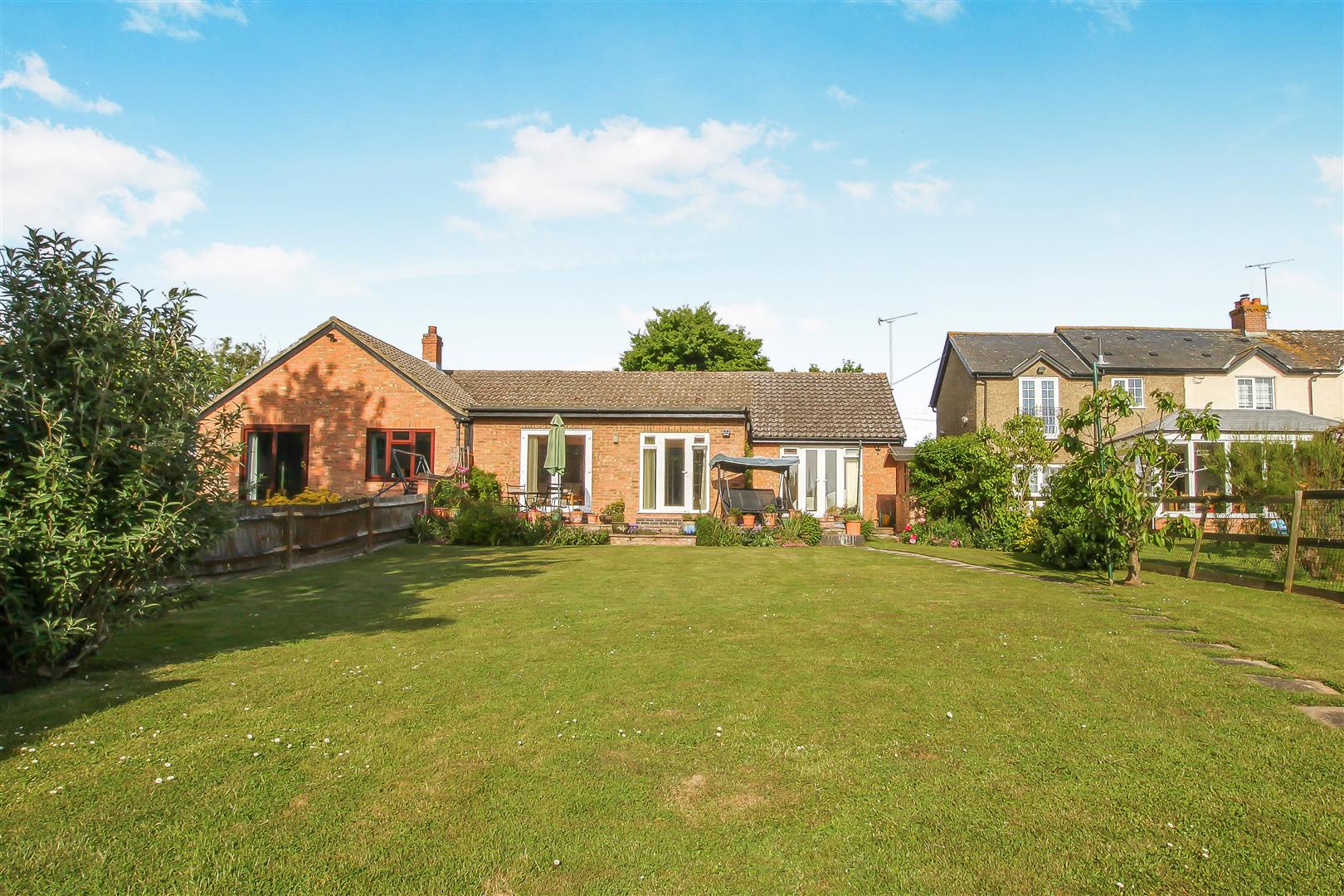 Berners Roding, Ongar Keith Ashton